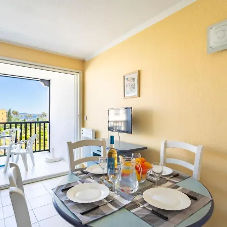 Les Marines-31 By Interhome